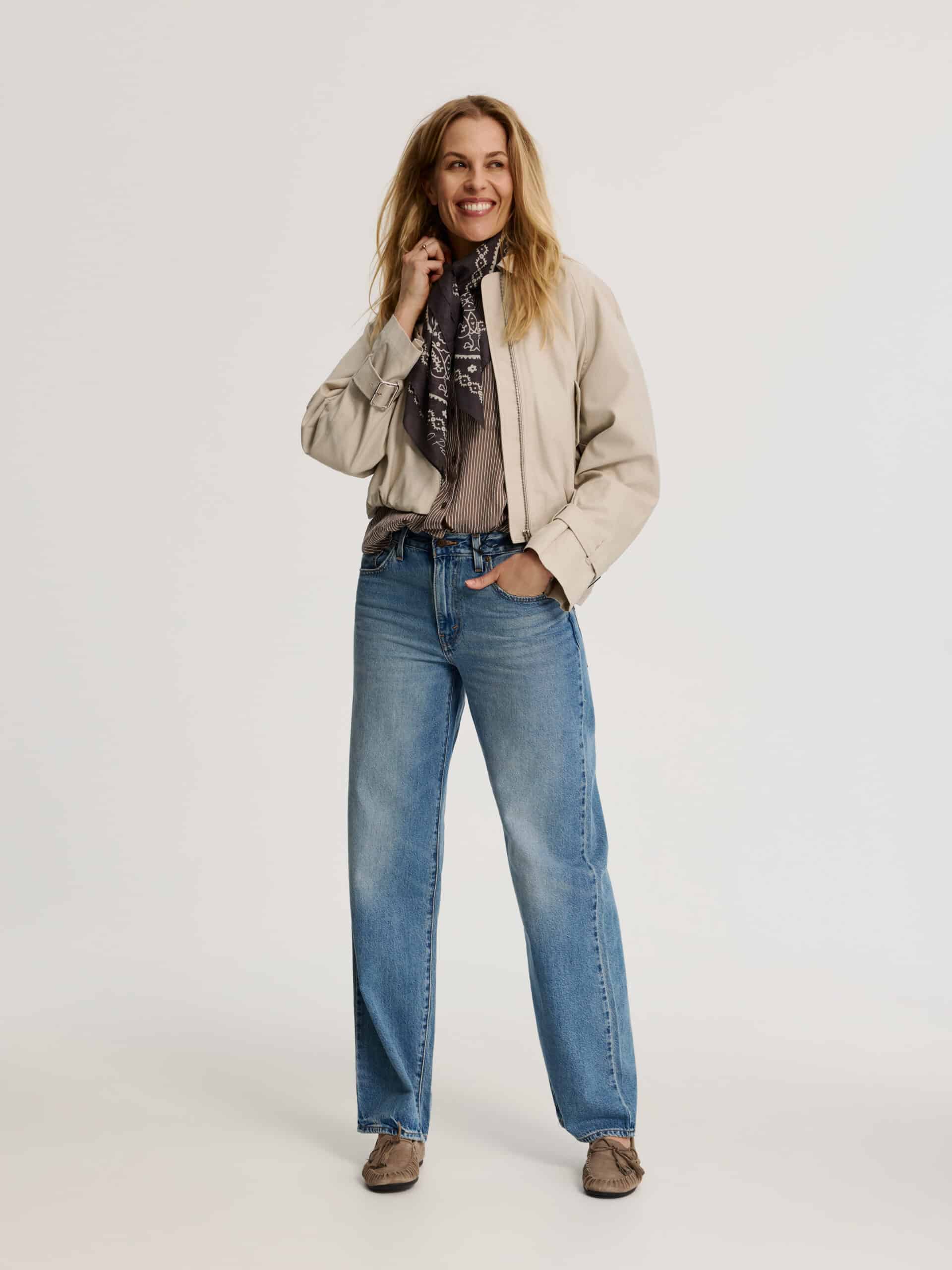 kledingbox vrouw met casual outfits